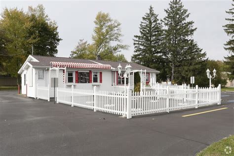 Wendy's 620 South Main in Watervliet, MI.